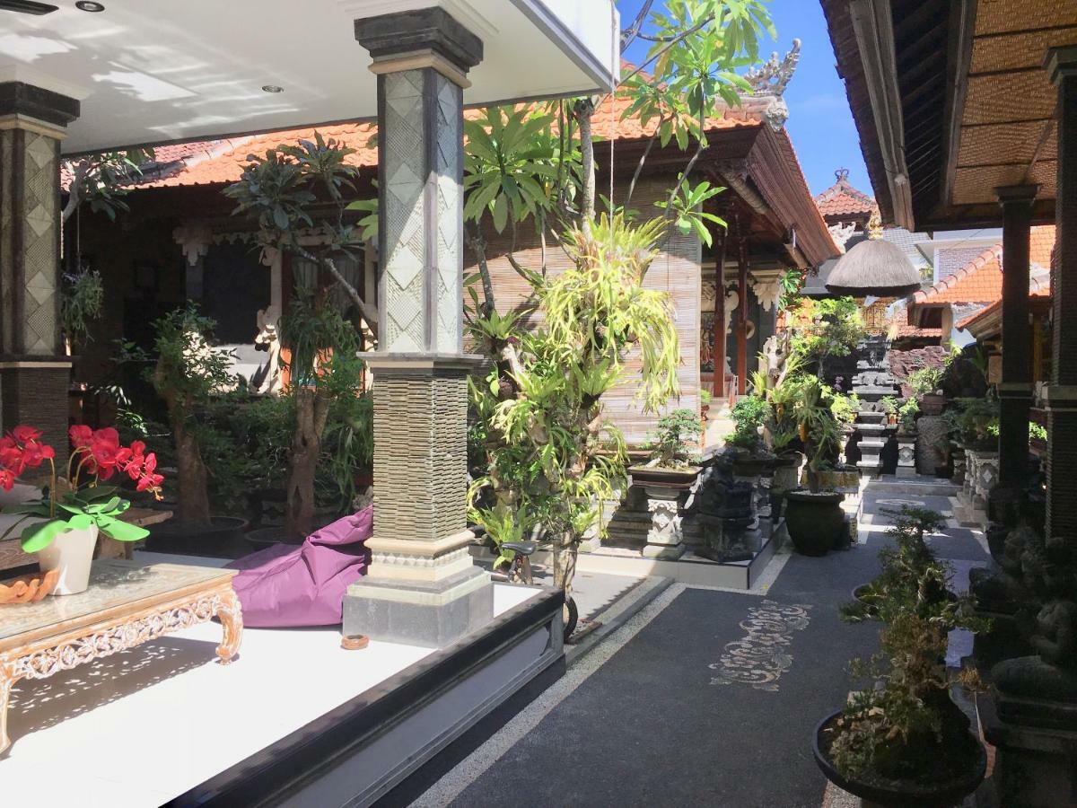 Mikuk Homestay Canggu Esterno foto