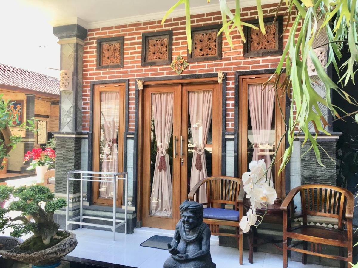 Mikuk Homestay Canggu Esterno foto