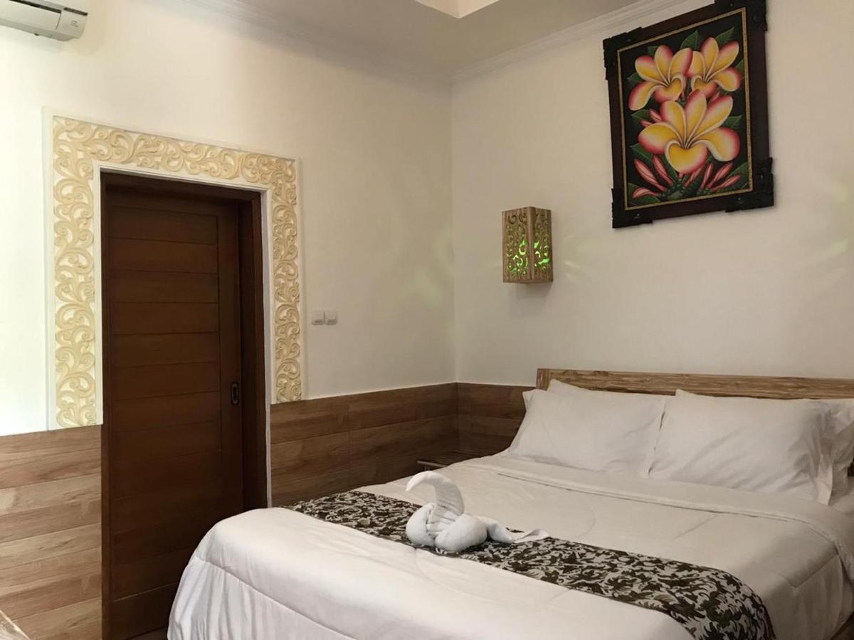 Mikuk Homestay Canggu Esterno foto